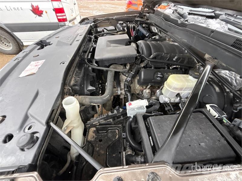 Chevrolet Silverado 1500 LT 4x4 Crew Cab Pickup Andre