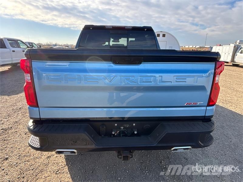 Chevrolet Silverado 1500 4x4 Crew Cab Pickup Drugi