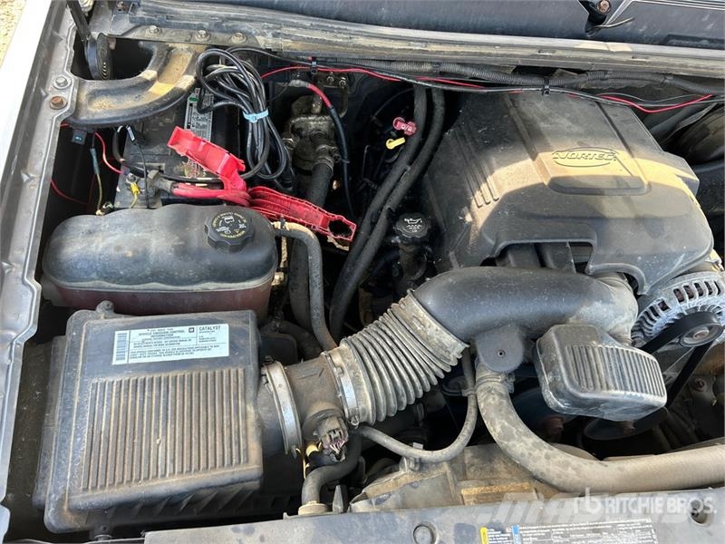 Chevrolet Silverado 1500 LT 4x4 Extended Cab Pickup Ostalo
