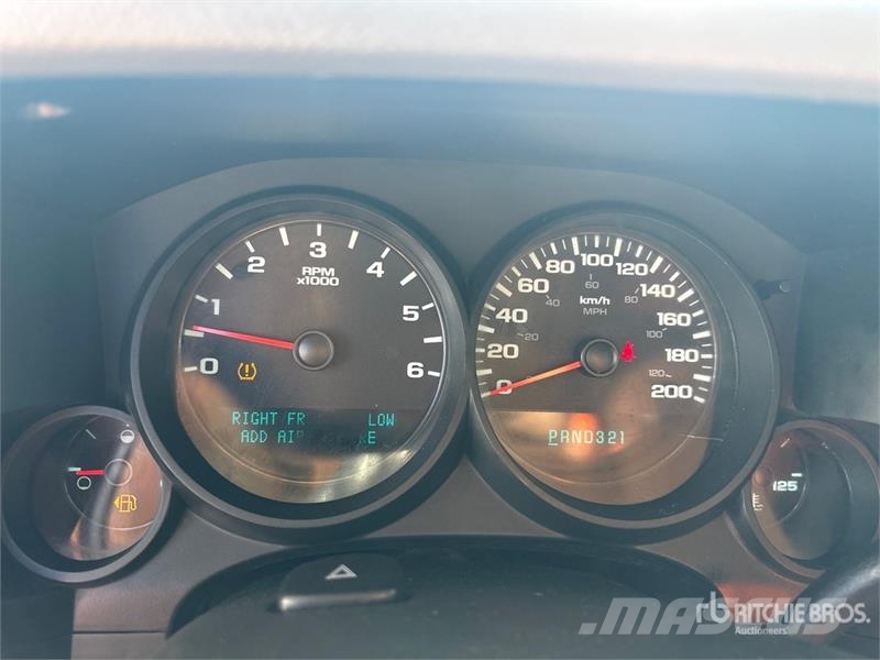 Chevrolet Silverado 1500 LS 4x4 Crew Cab Pickup Andre