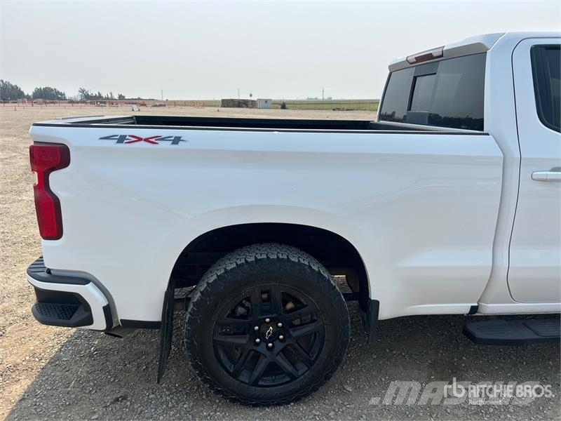 Chevrolet Silverado 1500 RST 4x4 Crew Cab Pickup Ostalo