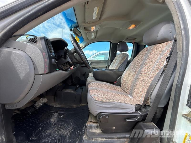 Chevrolet Silverado 1500 4x4 Extended Cab Pickup Ostalo
