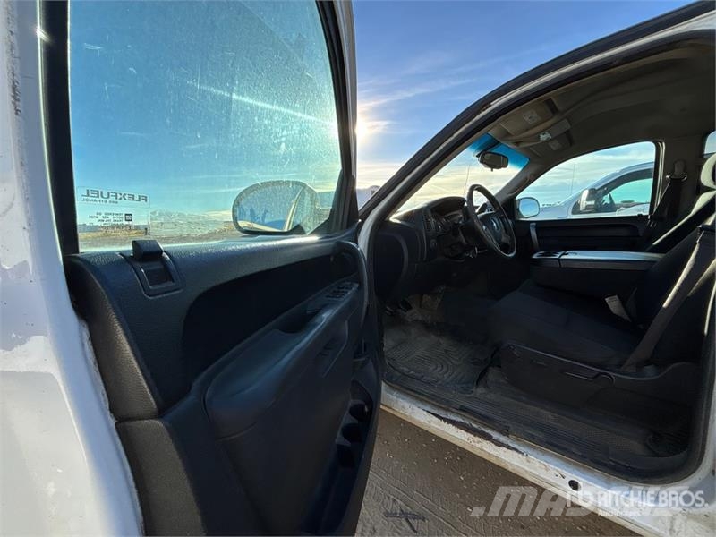 Chevrolet Silverado 1500 LT 4x4 Crew Cab Pickup Furgoni altro