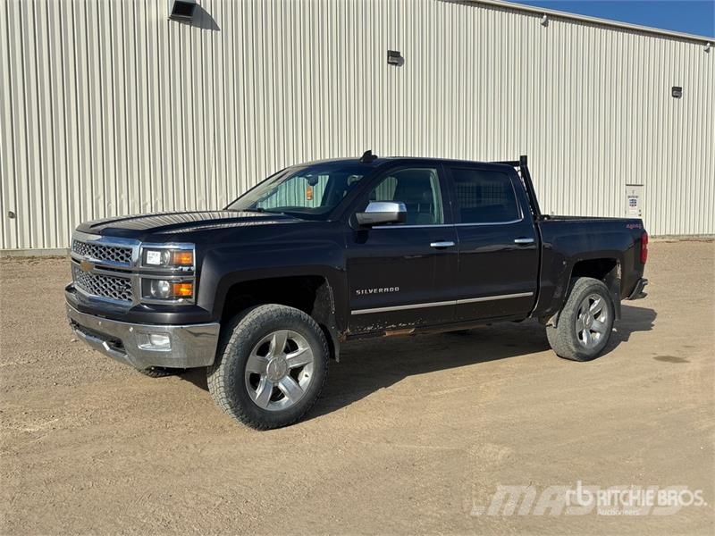 Chevrolet Silverado 1500 LTZ 4x4 Crew Cab Pickup Autre fourgon / utilitaire