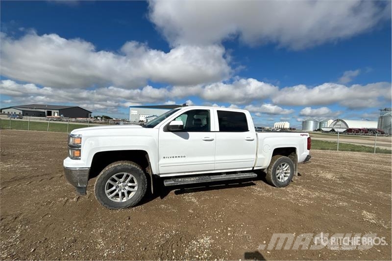 Chevrolet Silverado 1500 LT 4x4 Crew Cab Pickup Drugi