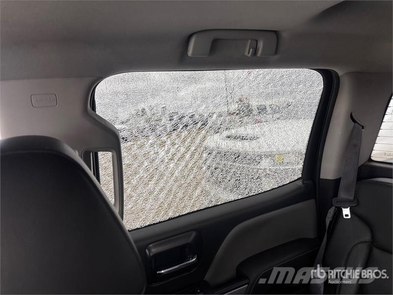 Chevrolet Silverado 1500 LTZ 4x4 Crew Cab Pickup Andre
