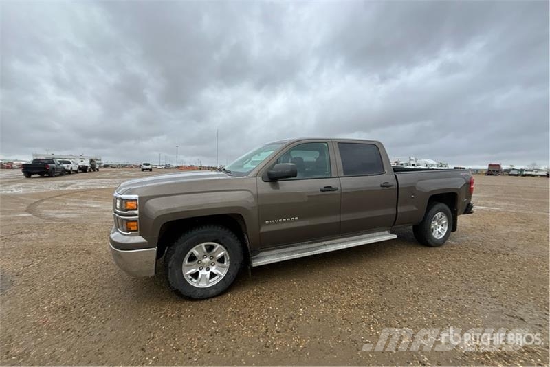 Chevrolet Silverado 1500 LT 4x4 Crew Cab Pickup Andre