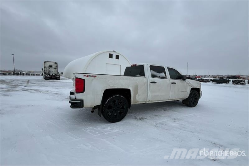 Chevrolet Silverado 1500 4x4 Crew Cab Pickup Other