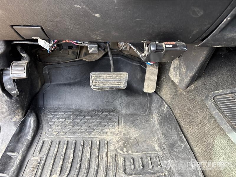Chevrolet Silverado 1500 LT 4x4 Crew Cab Pickup Ostalo