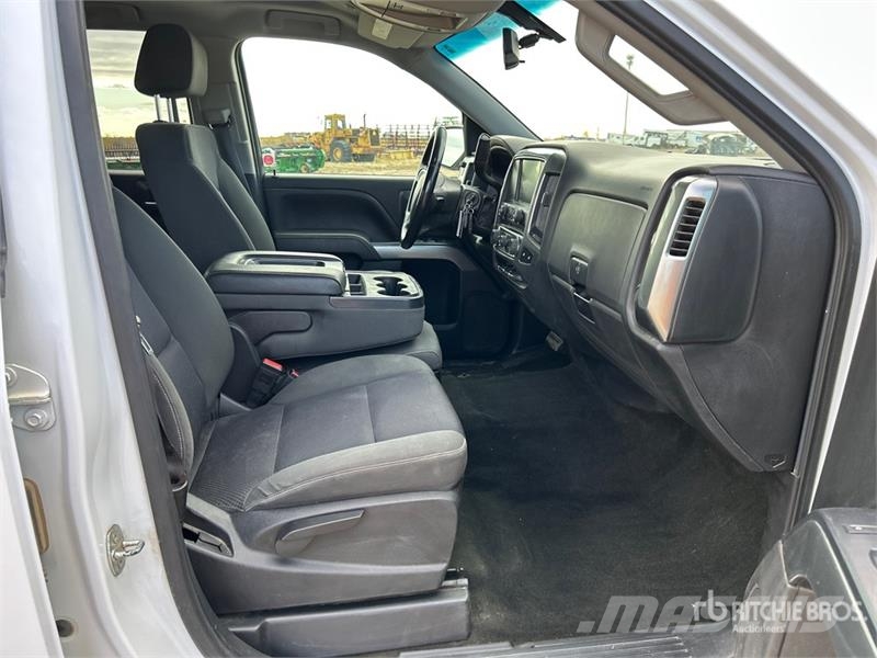 Chevrolet Silverado 1500 LT 4x4 Dual Cab Pickup Ostalo