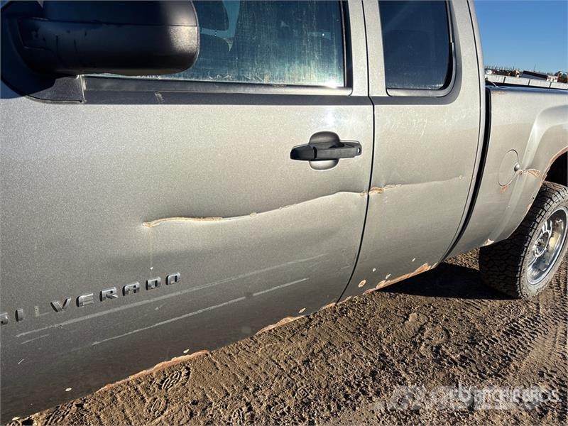 Chevrolet Silverado 1500 LT 4x4 Extended Cab Pickup Anders