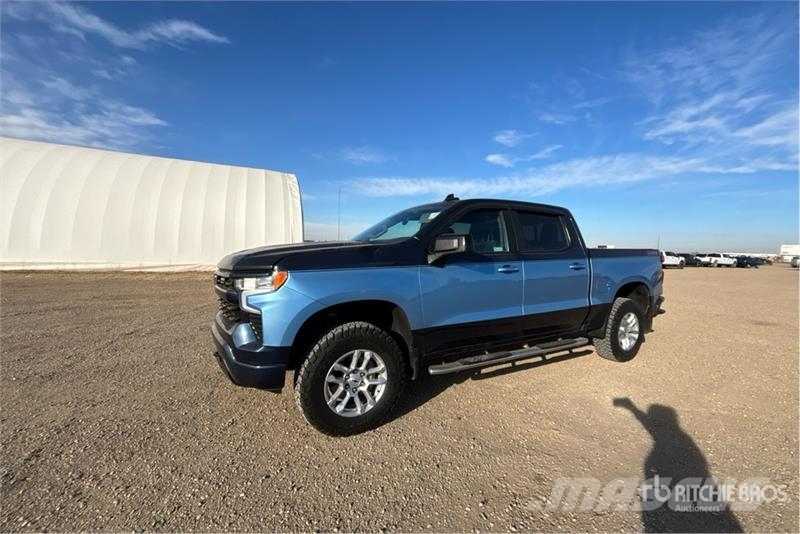 Chevrolet Silverado 1500 4x4 Crew Cab Pickup Drugi