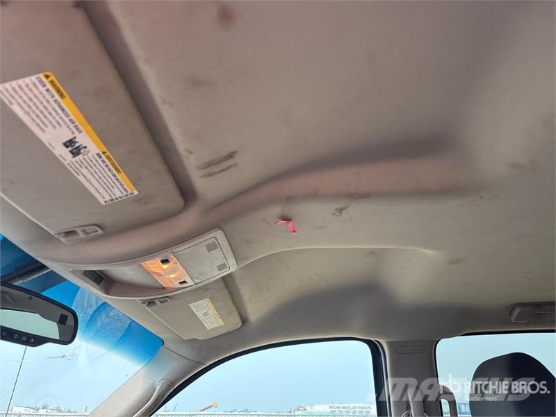 Chevrolet Silverado 1500 LT 4x4 Crew Cab Pickup Ostalo