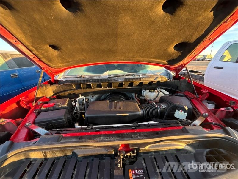 Chevrolet Silverado 1500 LT 4x4 Crew Cab Pickup Drugi