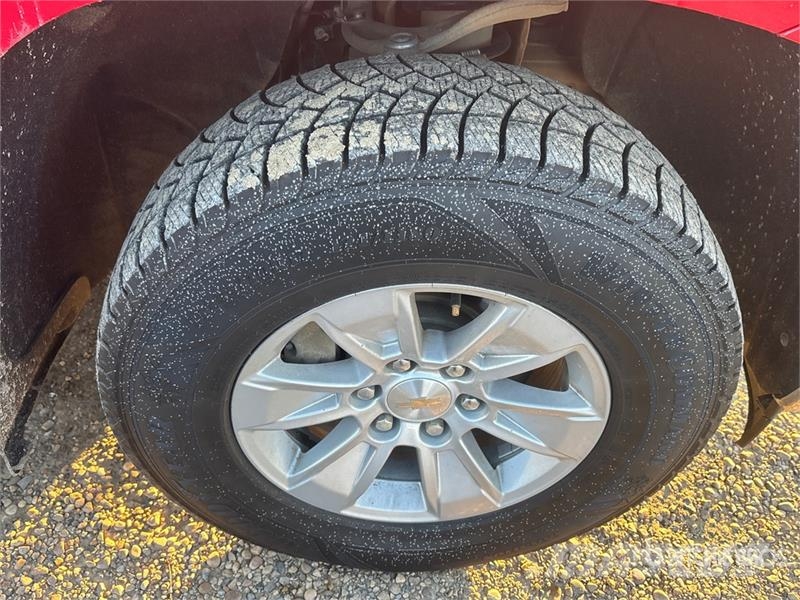Chevrolet Silverado 1500 LT 4x4 Crew Cab Pickup Drugi