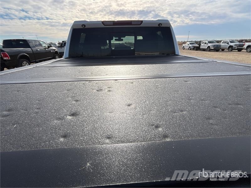 Chevrolet Silverado 1500 RST 4x4 Crew Cab Pickup Citi