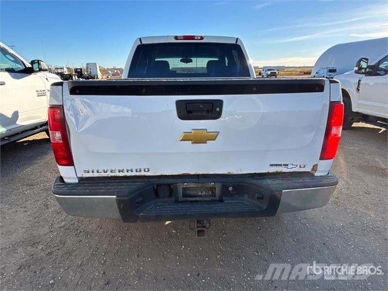 Chevrolet Silverado 1500 LT 4x4 Crew Cab Pickup Furgoni altro