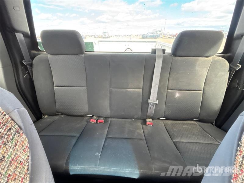 Chevrolet Silverado 1500 4x4 Extended Cab Pickup Ostalo