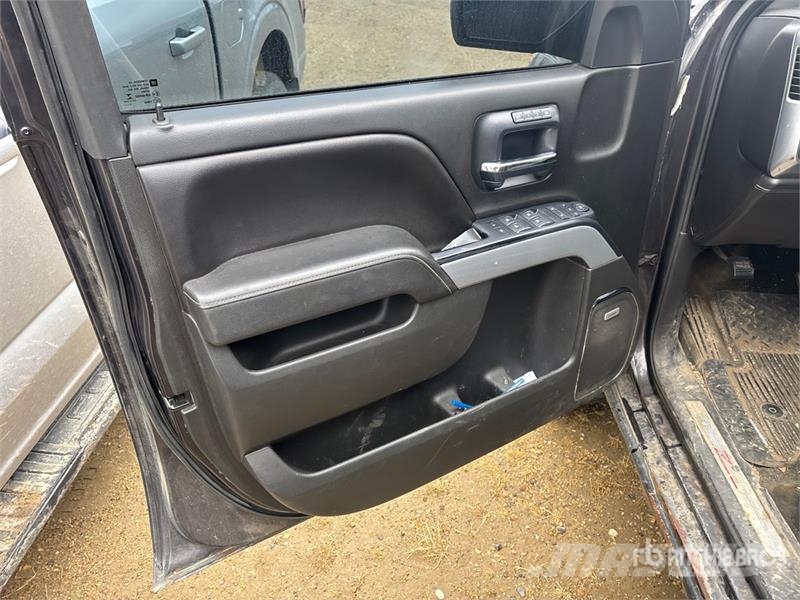 Chevrolet Silverado 1500 LTZ 4x4 Crew Cab Pickup Andre