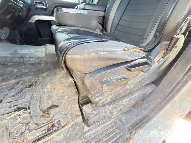 Chevrolet Silverado 1500 LT 4x4 Crew Cab Pickup Drugi