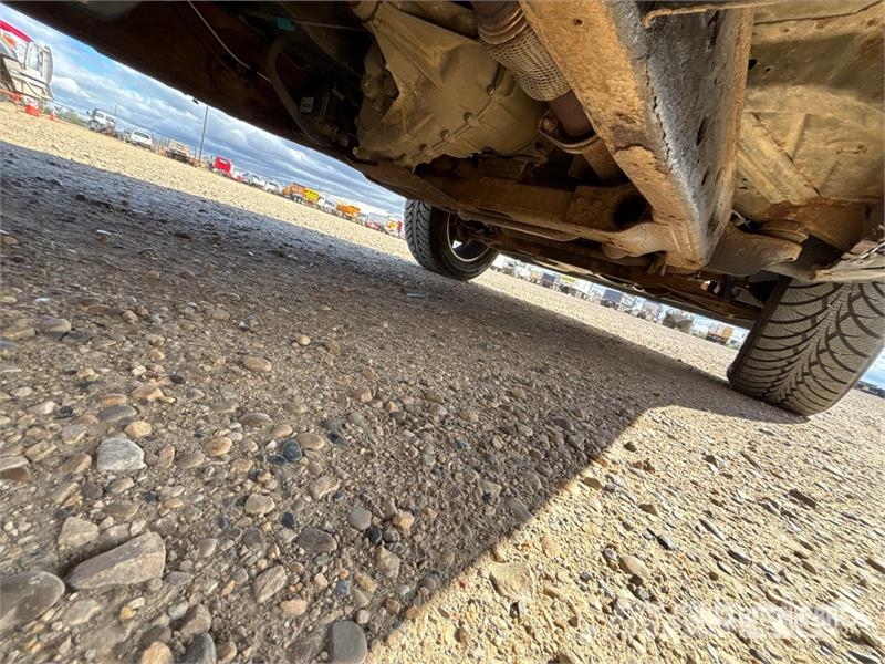 Chevrolet Silverado 1500 4x4 Pickup Diger