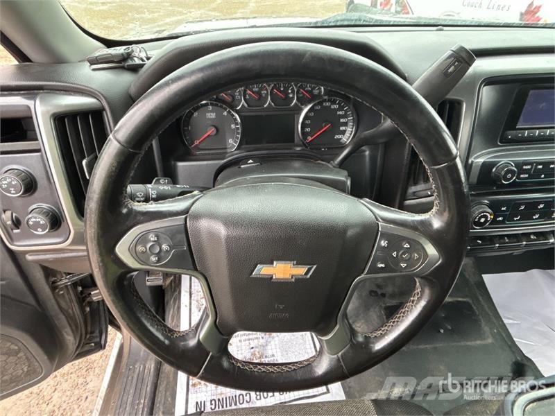 Chevrolet Silverado 1500 LT 4x4 Crew Cab Pickup Andre