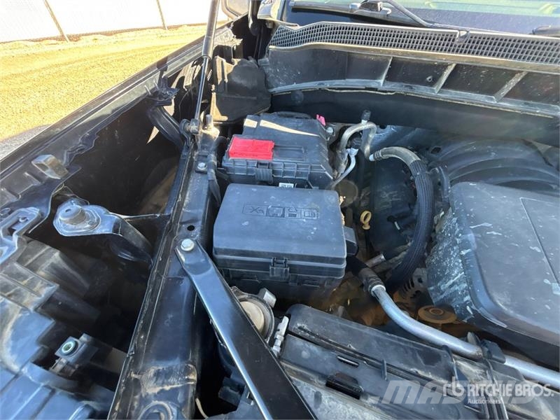 Chevrolet Silverado 1500 LT 4x4 Crew Cab Pickup 其他