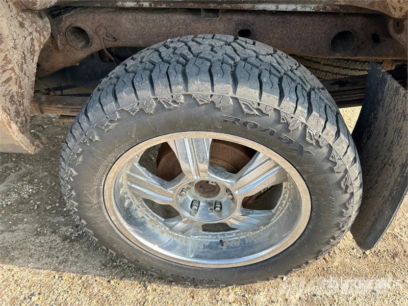 Chevrolet Silverado 1500 LT 4x4 Extended Cab Pickup Ostalo