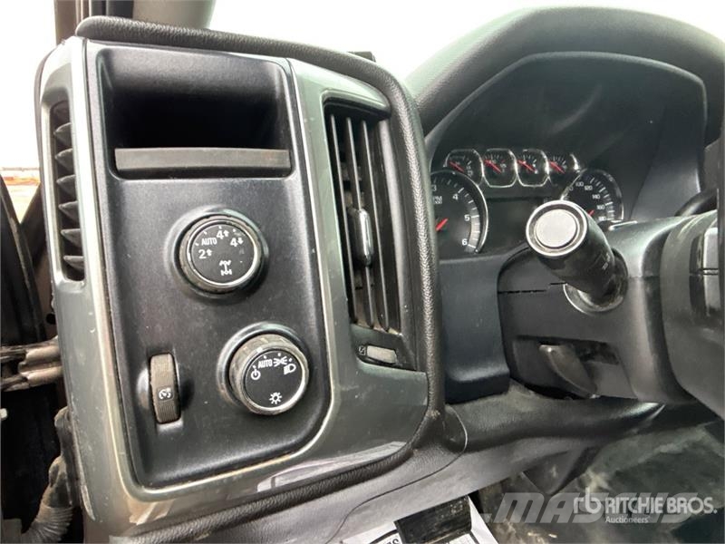Chevrolet Silverado 1500 LT 4x4 Crew Cab Pickup Andre