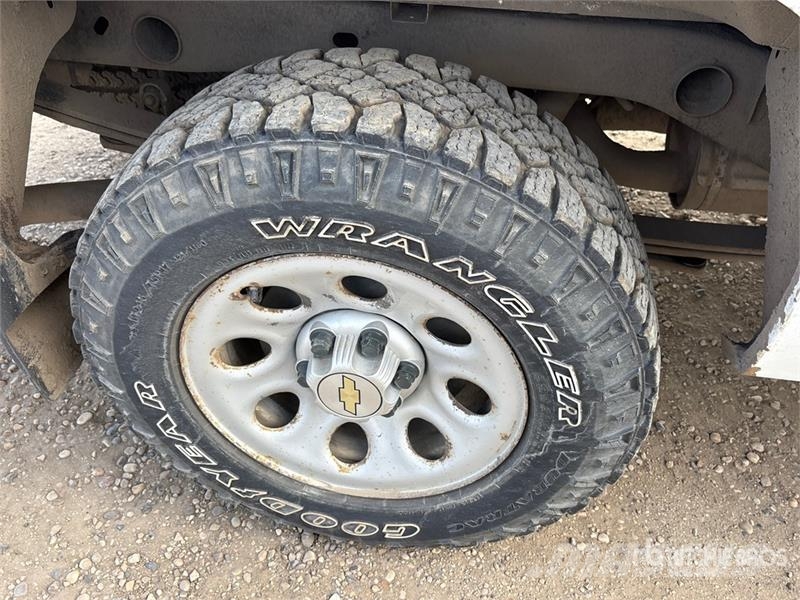 Chevrolet Silverado 1500 4x4 Extended Cab Pickup Ostalo