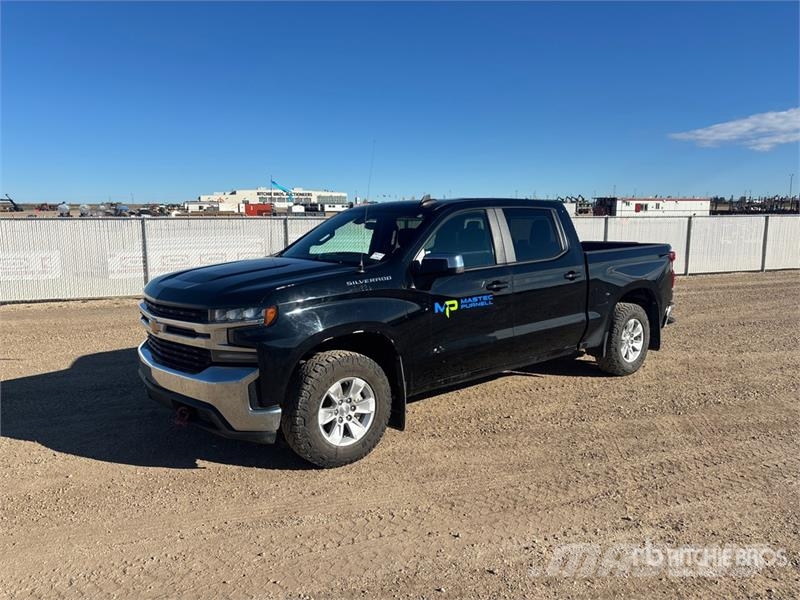 Chevrolet Silverado 1500 LT 4x4 Crew Cab Pickup 其他