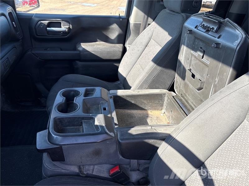 Chevrolet Silverado 1500 Custom 4x4 Extended Cab Pickup Anders