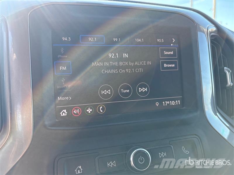 Chevrolet Silverado 1500 Custom 4x4 Extended Cab Pickup Anders