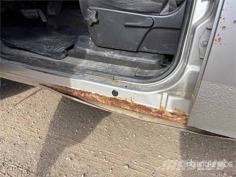 Chevrolet Silverado 1500 LT 4x4 Crew Cab Pickup Ostalo