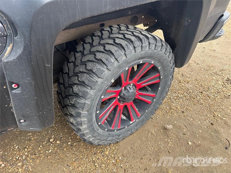 Chevrolet Silverado 1500 LTZ 4x4 Crew Cab Pickup Andre
