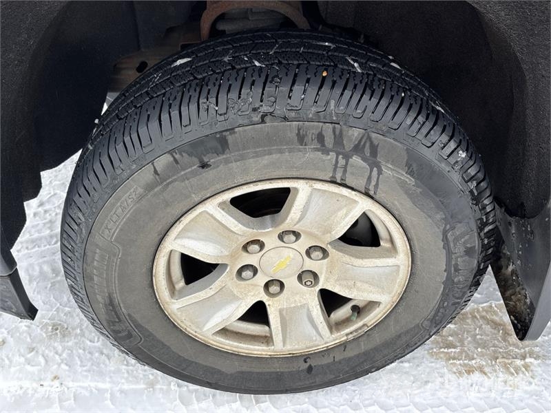 Chevrolet Silverado 1500 4x4 Crew Cab Pickup Andere Transporter