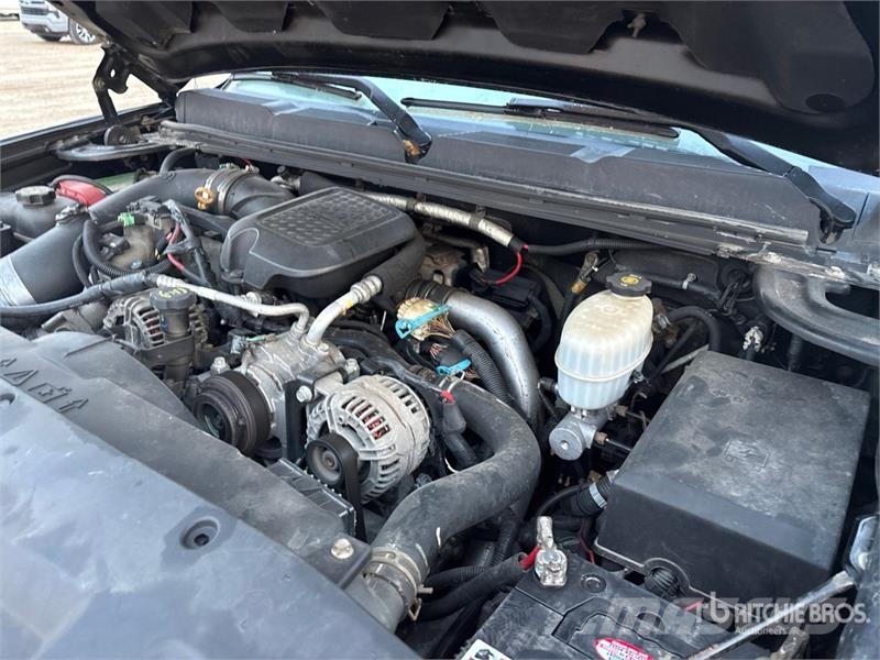 Chevrolet Silverado 2500 HD LTZ 4x4 Crew Cab Pickup أخرى