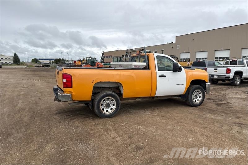 Chevrolet Silverado 2500HD 4x2 Pickup Други