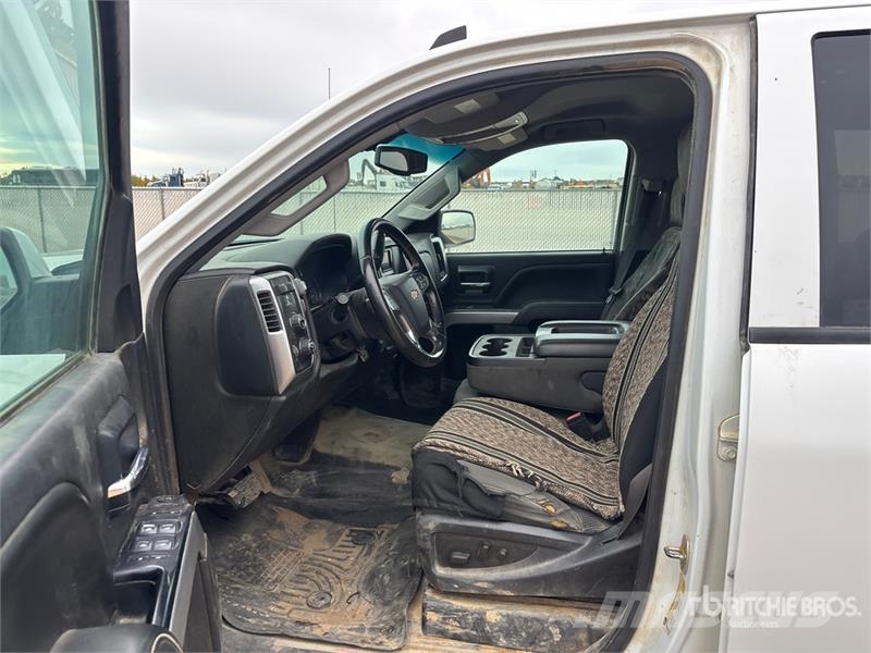 Chevrolet Silverado 2500HD Camiones plataforma