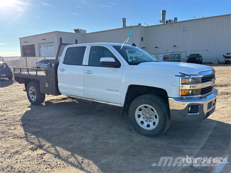Chevrolet Silverado 2500HD Flatbed kamyonlar