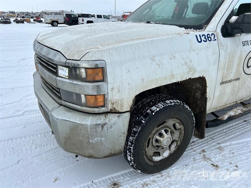 Chevrolet Silverado 2500HD 4x4 Crew Cab Pickup Drugi