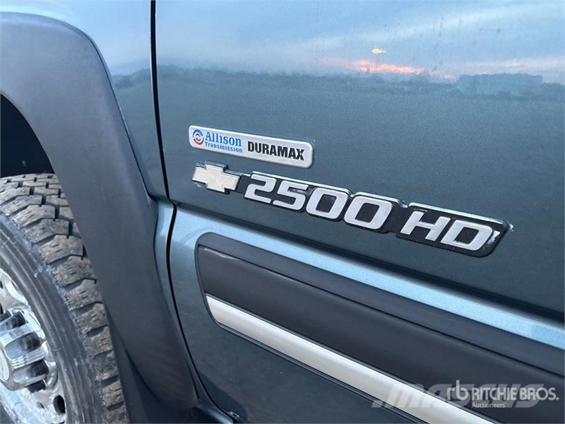 Chevrolet Silverado 2500 أخرى