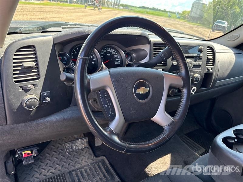 Chevrolet Silverado 2500 HD LT 4x4 Extended Cab Pickup Other