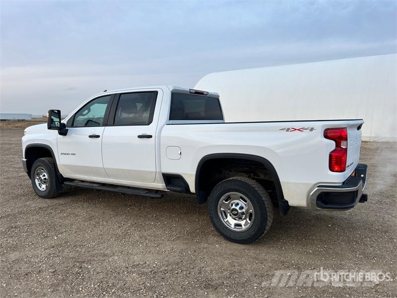 Chevrolet Silverado 2500HD 4x4 Crew Cab Pickup Ostalo
