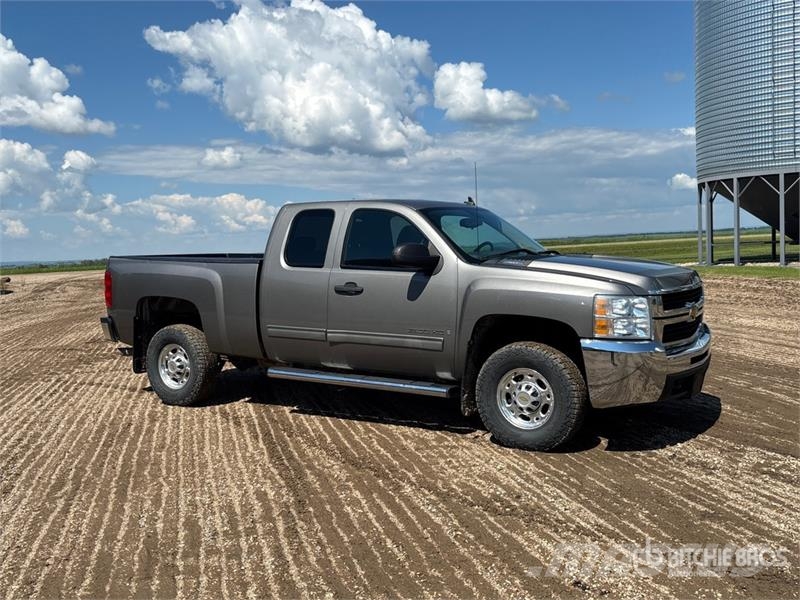 Chevrolet Silverado 2500 HD LT 4x4 Extended Cab Pickup Other