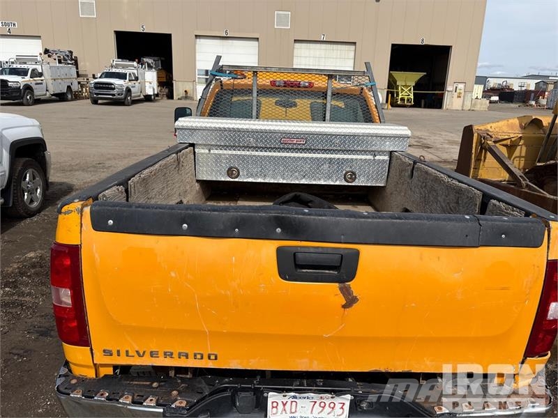 Chevrolet Silverado 2500HD 4x2 Pickup Други