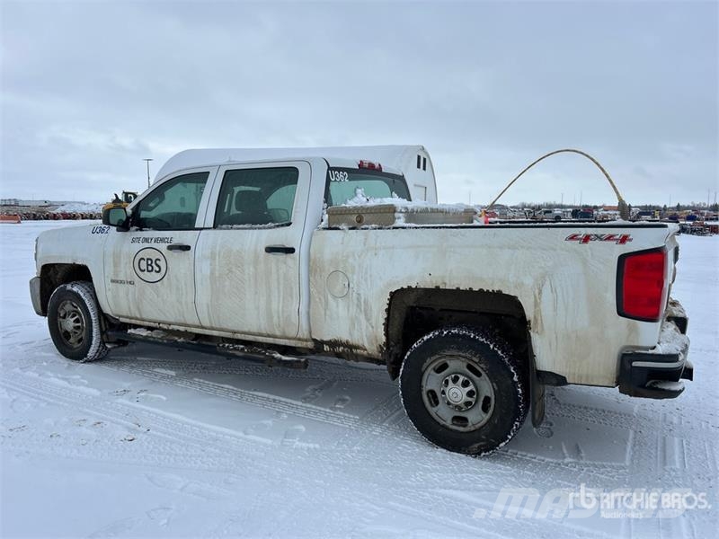 Chevrolet Silverado 2500HD 4x4 Crew Cab Pickup Drugi