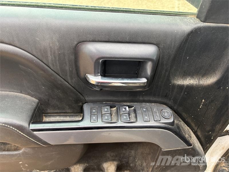 Chevrolet Silverado 2500HD Camiones plataforma