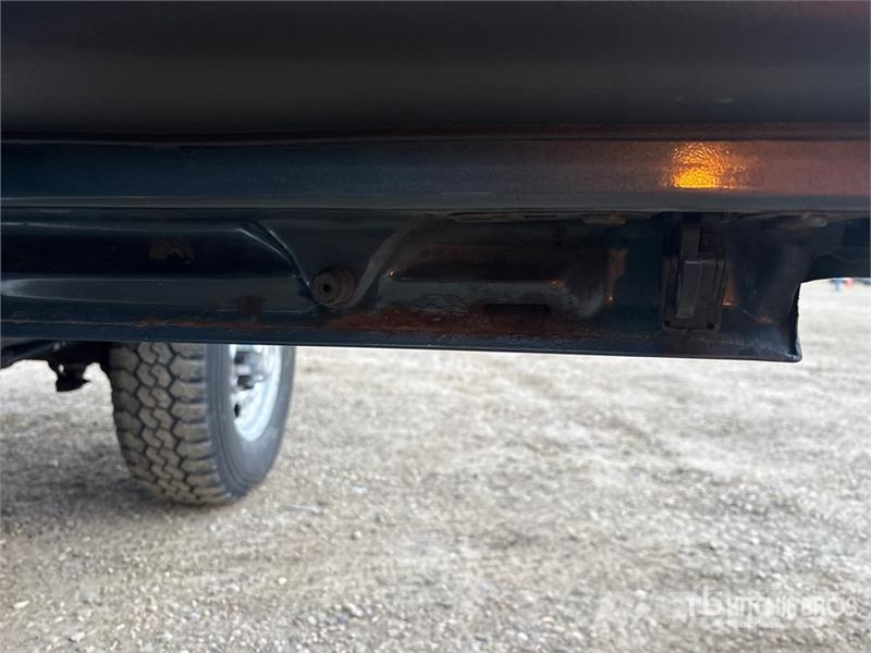 Chevrolet Silverado 2500 أخرى