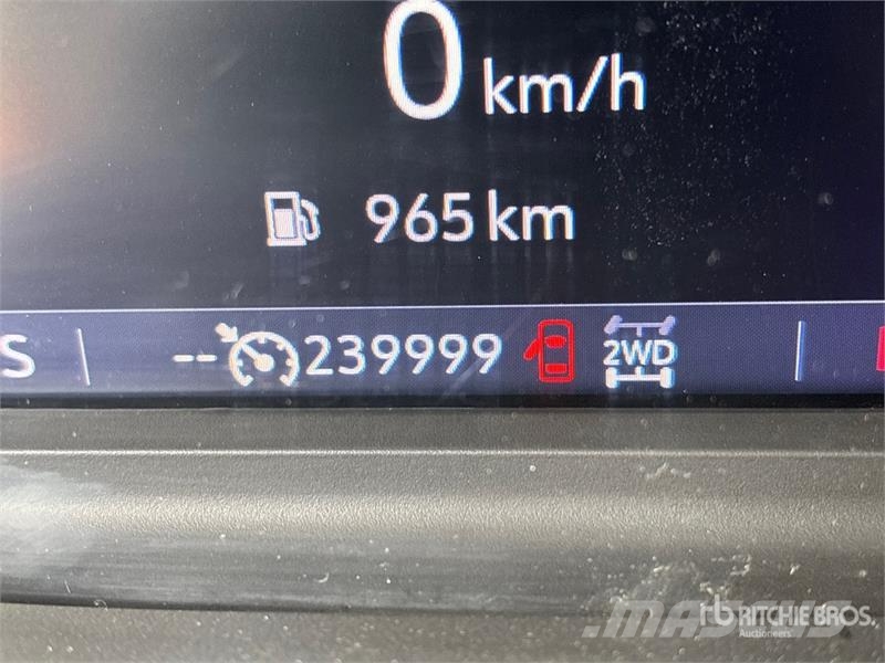 Chevrolet Silverado 2500 HD LT 4x4 Crew Cab Pickup Ostalo